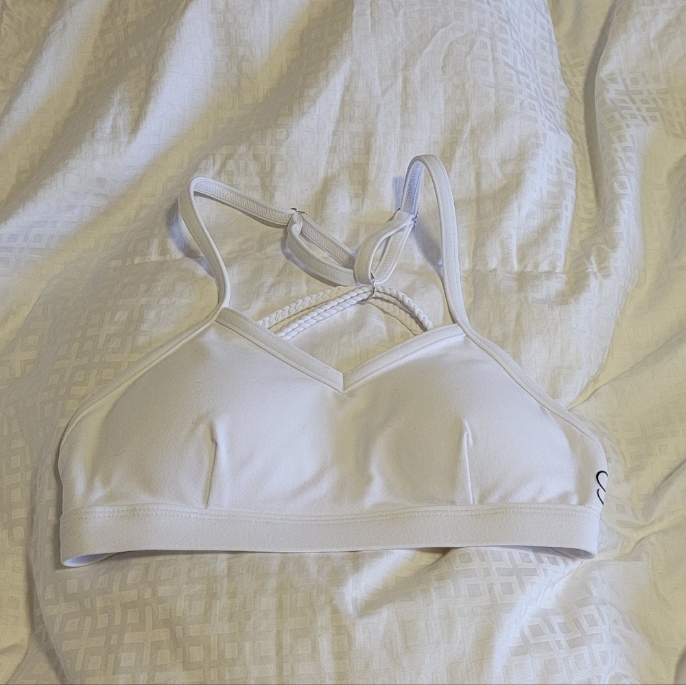 NWOT - White XXS Braid Back Sports Bra - Bombshell Sportswear